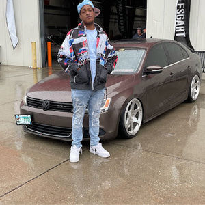 Meet your Posher, Ty